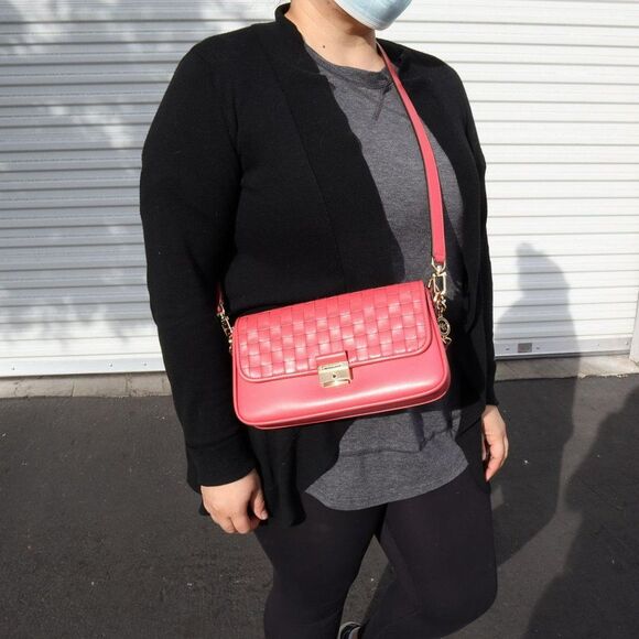 NWT MICHAEL Kors Bradshaw Woven Leather Convertible Shoulder Bag Light Berry Sor - Picture 1 of 14